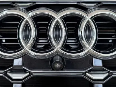 Audi Q3 2023, 10000 км, за 192000 CNY - фото 21