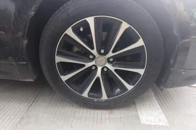Toyota Crown 2017, 122500 км, за 99148.38 CNY - фото 8