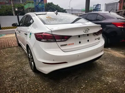 Hyundai Elantra 2018, 70000 км, за 38000 CNY - фото 8