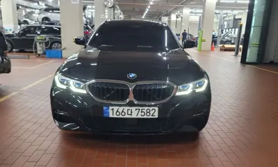 BMW 3-Series 2022, 36770 км, за 34000000 KRW