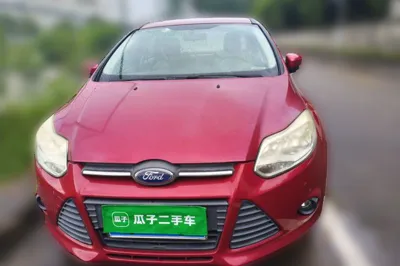 Ford Focus 2012, 84800 км, за 18094.38 CNY
