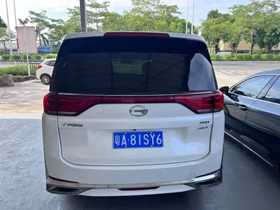 GAC Motor Trumpchi M8 2022, 65000 км, за 96800 CNY