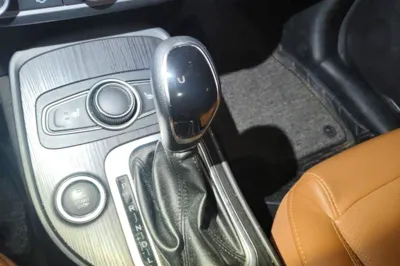 Chery Tiggo 7 2016, 97600 км, за 24227.96 CNY - фото 14