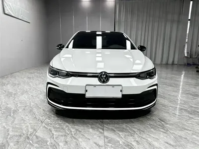 Volkswagen Golf 2022, 12000 км, за 147800 CNY - фото 2