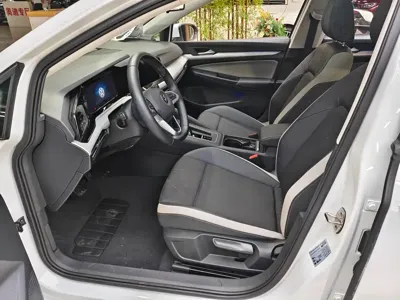 Volkswagen Golf 2021, 31200 км, за 80800 CNY - фото 10
