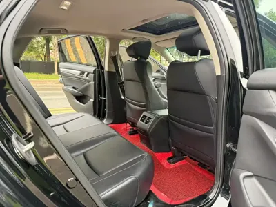 Honda Accord 2019, 78000 км, за 69800 CNY - фото 6