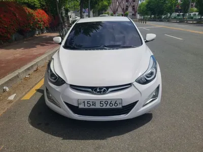 Hyundai Avante · 2014 год