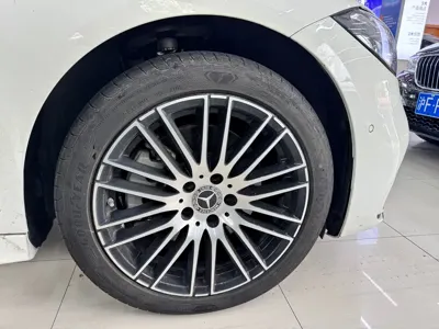 Mercedes-Benz C-Class 2025, 6000 км, за 216800 CNY - фото 6