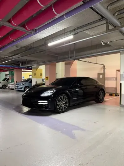 Porsche Panamera · 2022 год
