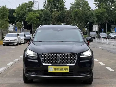 Lincoln Corsair 2021, 72000 км, за 93000 CNY
