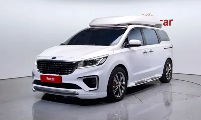 Kia Canival · 2020 год