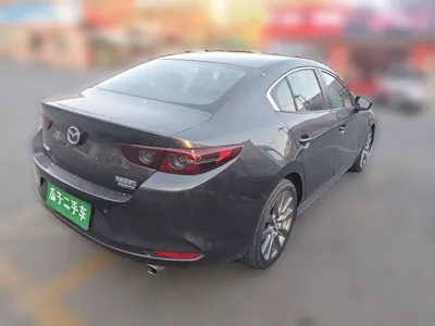Mazda Mazda 3 Axela 2021, 36500 км, за 87646.22 CNY