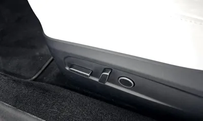 Tesla Model 3 2024, 73267 км, за 39500000 KRW - фото 30