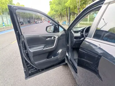 Toyota Wildlander 2020, 146700 км, за 82500 CNY - фото 13