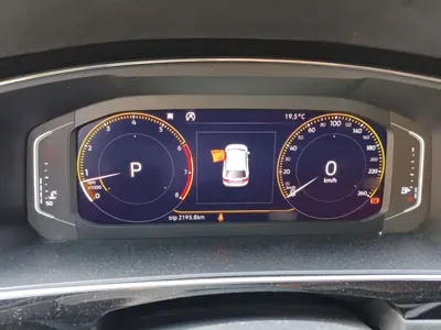 Volkswagen Tiguan L 2019, 91600 км, за 99900 CNY - фото 4