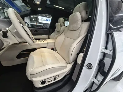 Li Auto 理想i6 2025, 4600 км, за 225799 CNY - фото 6