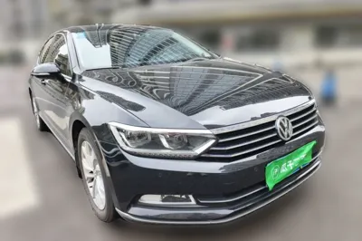 Volkswagen Magotan 2019, 72600 км, за 101772.4 CNY