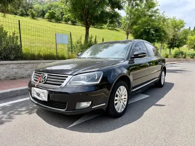 Volkswagen Passat Lingyu · 2009 год