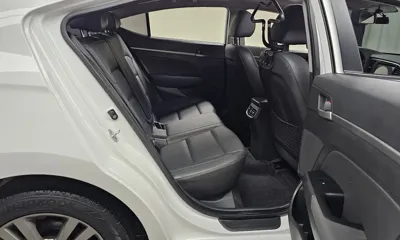 Hyundai Avante 2016, 169071 км, за 5900000 KRW - фото 12