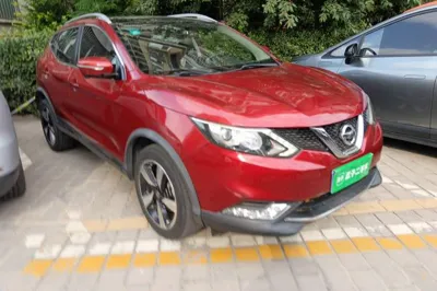 Nissan Qashqai 2017, 68100 км, за 46445.85 CNY