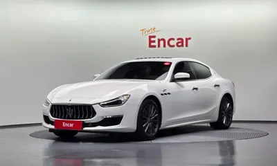 Maserati Ghibli · 2022 год