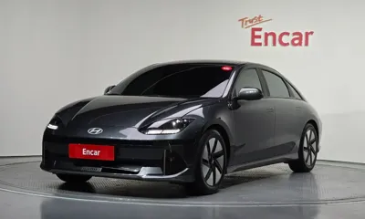 Hyundai Ioniq6 · 2023 год