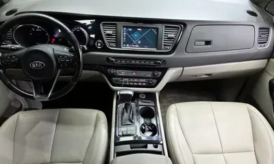 Kia Canival 2018, 206929 км, за 9000000 KRW - фото 7