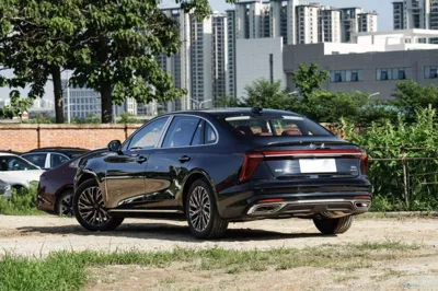 Hongqi H5 2025, 100 км, за 134660.97 CNY - фото 6