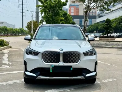 BMW iX1 2024, 24000 км, за 124000 CNY