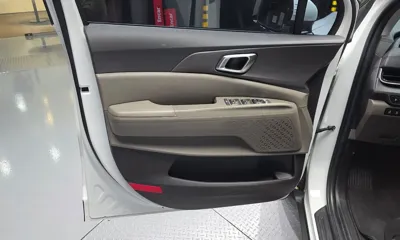 Kia Canival 2025, 52070 км, за 38900000 KRW - фото 25