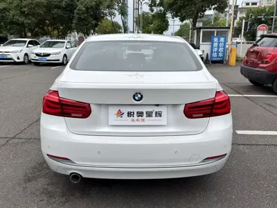 BMW 3 Series 2018, 90000 км, за 58500 CNY - фото 5