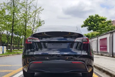 Tesla Model Y 2022, 115600 км, за 155773.75 CNY - фото 16