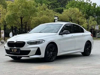 BMW 1 Series · 2021 год