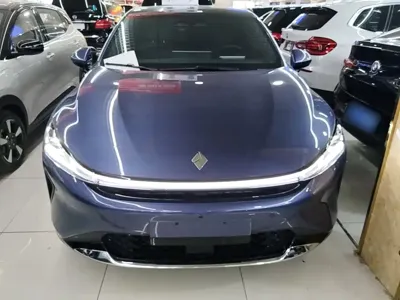 Baojun 宝骏享境 2025, 15600 км, за 90399 CNY