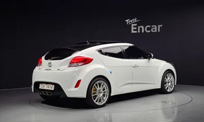 Hyundai Veloster 2016, 83225 км, за 6990000 KRW