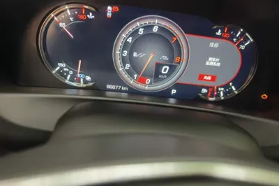 Cadillac CT6 2019, 88800 км, за 112236.91 CNY - фото 12