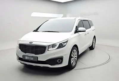 Kia Canival · 2018 год