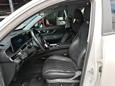 Chery Tiggo 7 PLUS NEV 2023, 32100 км, за 66400 CNY - фото 15