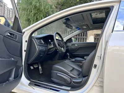 Hyundai Mistra 2016, 67300 км, за 30099 CNY - фото 11