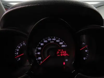 Kia Ray 2015, 164024 км, за 4500000 KRW - фото 8