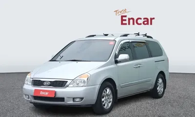 Kia Canival · 2012 год