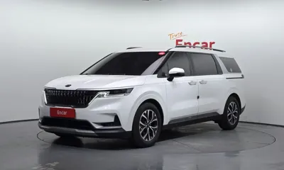 Kia Canival · 2021 год