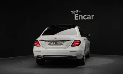 Mercedes-Benz E-Class 2017, 65255 км, за 22300000 KRW