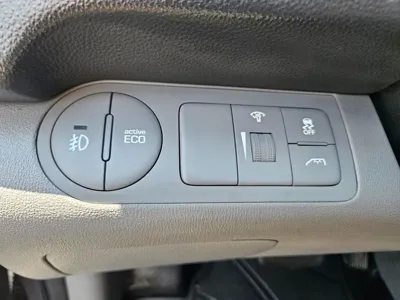 Hyundai Starex 2018, 200657 км, за 8500000 KRW - фото 13