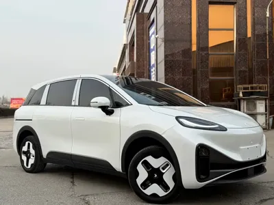Arcfox S 2025, 9000 км, за 79000 CNY
