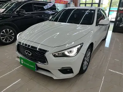 Infiniti Q50L · 2018 год