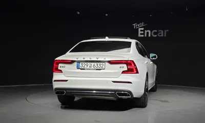Volvo S60 2021, 70371 км, за 28200000 KRW
