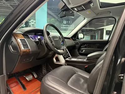 Land Rover Range Rover 2019, 65000 км, за 738800 CNY - фото 6