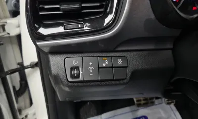 Kia Stonic 2018, 65123 км, за 12900000 KRW - фото 19