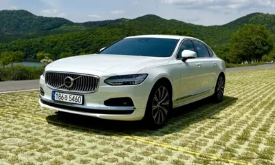 Volvo S90 · 2024 год